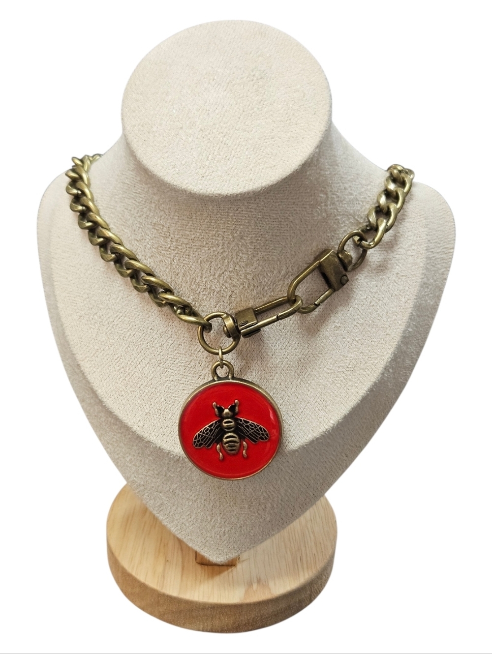 Gucci Red Enamel Bee Medallion Pendant Aged Brass Made In Italy Michele Era